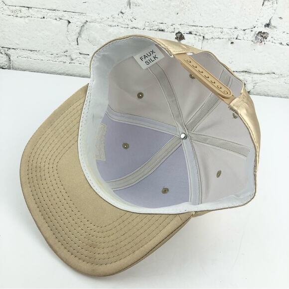 Bell’s Gold Shimmery Snapback Hat - Picture 7 of 8